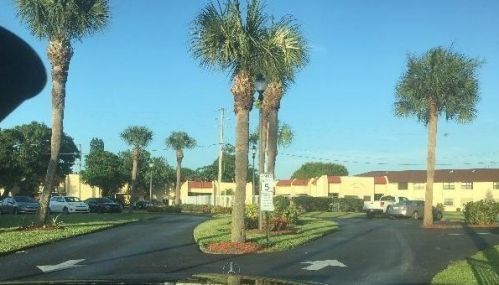 2050 Oleander Blvd, Fort Pierce FL  34950-5308 exterior