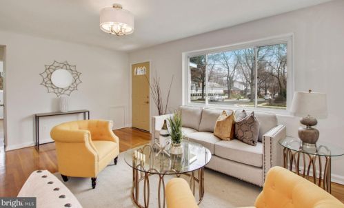 13314 Keating St, Rockville, MD 20853-3273