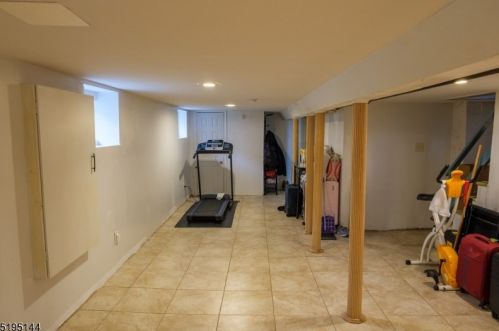 143 Paine Ave, Irvington NJ  07111-2905 exterior