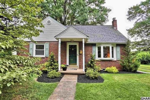 312 Birch Ln, Hummelstown, PA 17036-2602