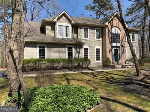 12 Madison Ct, Southampton, NJ 08088-9046