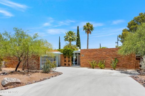 1216 Bedford Pl, Tucson, AZ 85715-5613