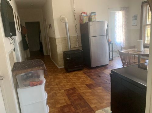 33 Vernon St, Worcester MA 01610-1919 exterior