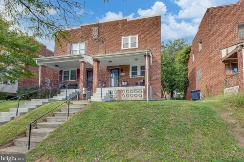 69 55th St, Washington DC  20019-6565 exterior