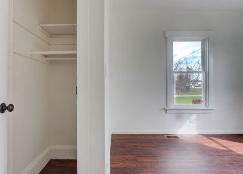 1403 2 Ave, Broadview IL 60153-2212 exterior