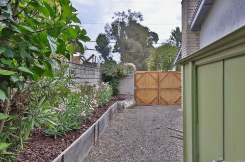 872 Halecrest Dr, Chula Vista CA 91910-6412 exterior