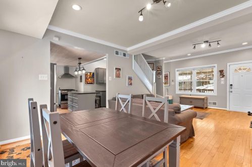 725 Silver Spring Ave, Silver Spring MD 20910-4616 exterior