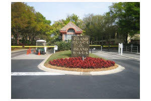 602 Arbor Lake Ln, Tampa, FL 33602-5760