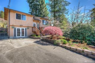 12308 36th Ave, Seattle, WA 98125-5639