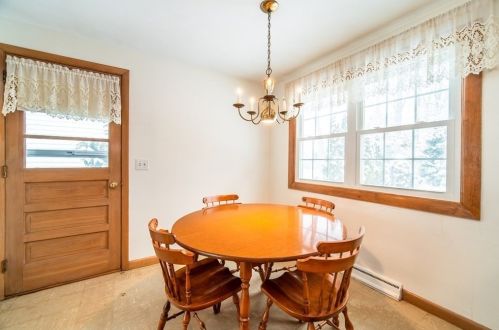 295 Draper St, Springfield MA 01108-2908 exterior