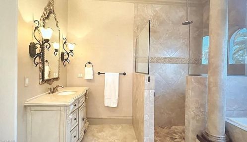 2939 Coco Lk Dr, Naples FL 34105-4515 exterior