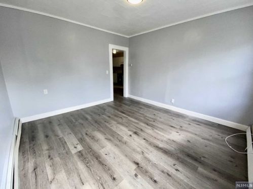 325 Pacific St, Paterson NJ  07503-2407 exterior