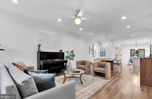 815 Longfellow St, Washington DC  20011-8205 exterior