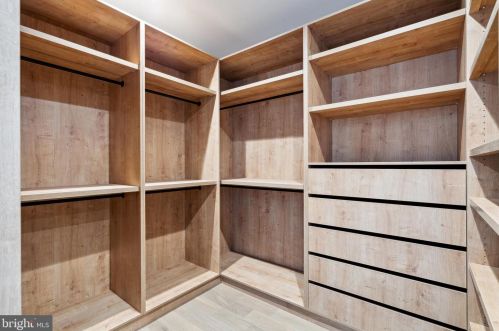 1355 Kater St, Philadelphia PA 19147-1817 exterior