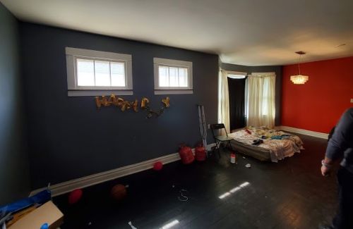 13816 Atlantic Ave, Chicago IL  60827-1905 exterior