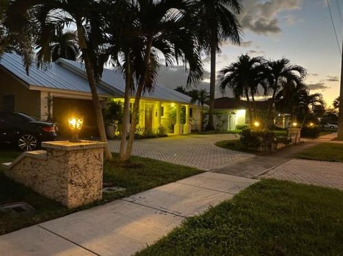 792 Palmetto Park Rd, Boca Raton FL 33486-3456 exterior