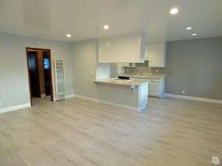 5500 Driftwood St, Oxnard, CA 93035-1084