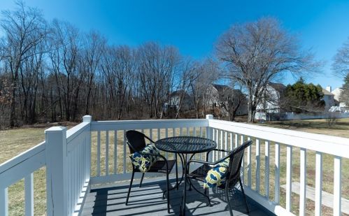 625 Turnpike St, North Andover MA 01845-6007 exterior