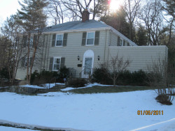 82 Bound Brook Rd, Newton, MA 02461-2037