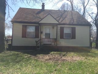 25405 Ross St, Dearborn Heights MI  48125-1140 exterior