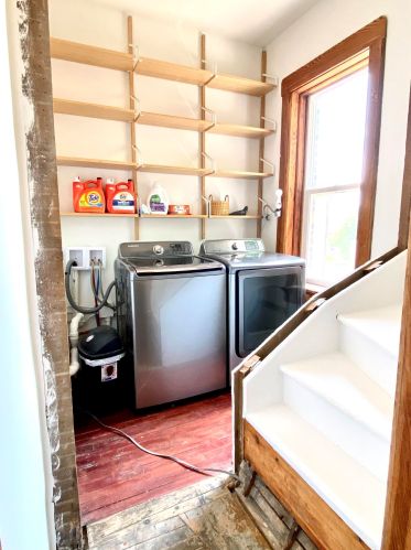 1985 Muskego Ave, Milwaukee WI 53204-3600 exterior