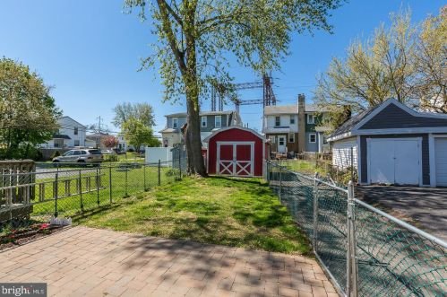 54 Elmwood Ave, Manor PA 19036-2321 exterior