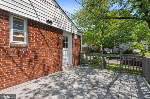 10300 Insley St, Silver Spring MD  20902-4931 exterior