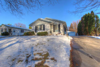 3474 93rd St, Milwaukee, WI 53222-3515