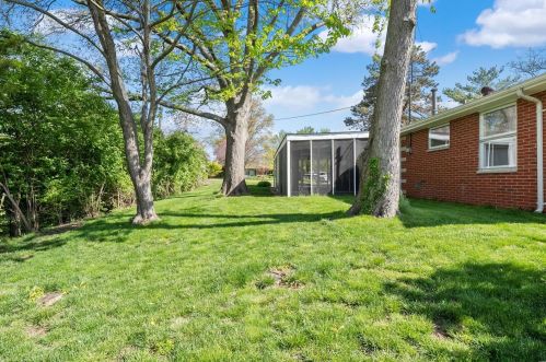 22 Crabapple Ct, Saint Louis MO 63132-3416 exterior