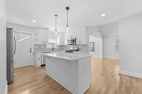 1731 Madrona St, Atlanta GA  30318-6427 exterior