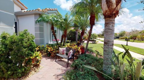 11709 Apple Blossom Trl, Fort Pierce, FL 34987-2476