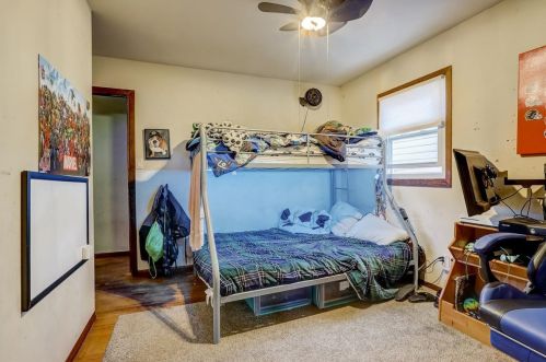 4872 7 St, Milwaukee WI 53221-2445 exterior