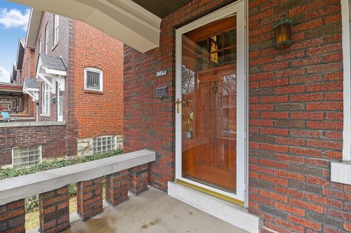 3654 Dover St, Saint Louis MO 63116 exterior