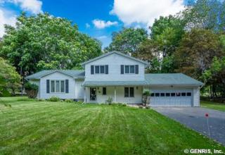 160 Cheswell Way, Rochester NY  14610-3211 exterior