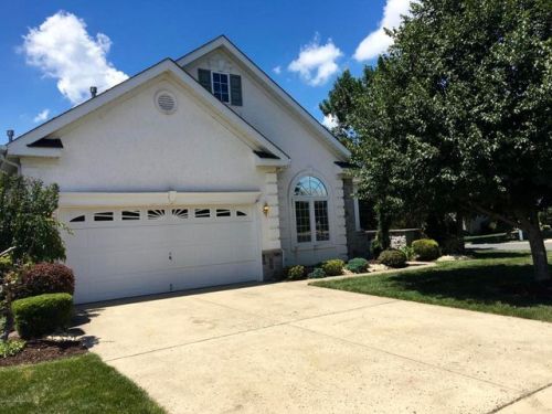 2 Cypress Point Ln, Jackson Twp, NJ 08527-4017