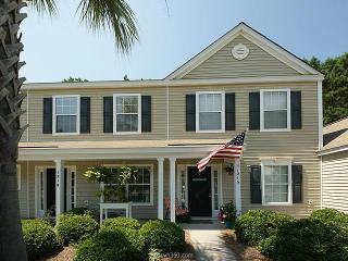 1216 Is Clb Dr, Charleston SC  29492-8260 exterior
