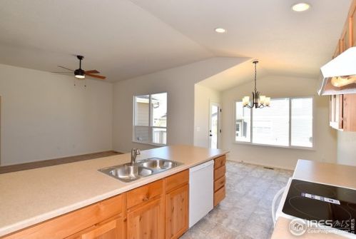 909 Ponderosa Dr, Fort Collins CO 80521-3148 exterior