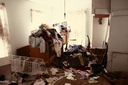 816 7th St, Three Rivers, MI 49093-1704