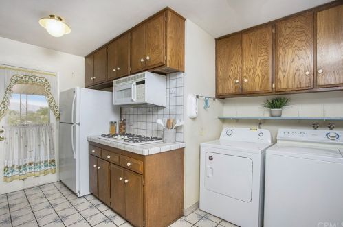 1849 Rolling Hl Dr, Fullerton CA 92835-2250 exterior