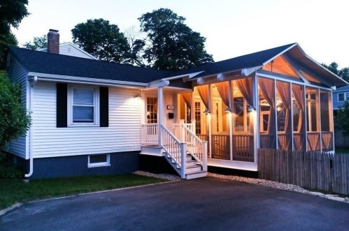 26 Sachem St, Quincy MA  02170-2417 exterior