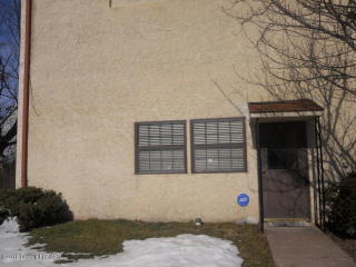 240 Harris St, East Stroudsburg PA  18301-2152 exterior