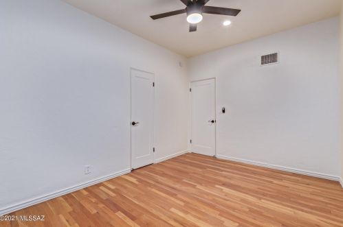 2109 Grant Rd, Tucson AZ  85719-3412 exterior