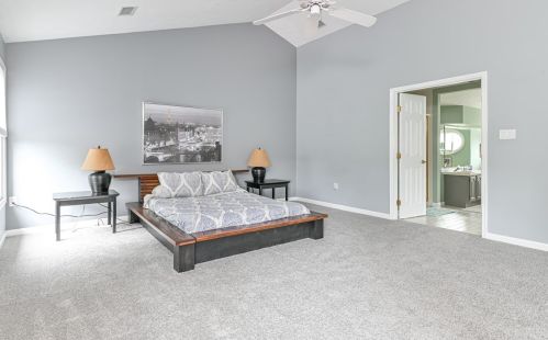 1636 Oakleaf Ln, Pittsburgh PA 15237-6708 exterior