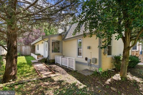 13763 Travilah Rd, Rockville MD 20850-3532 exterior