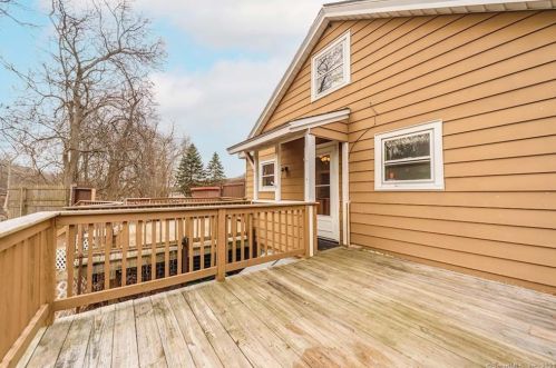 189 Derby Ave, Seymour CT 06483-3146 exterior