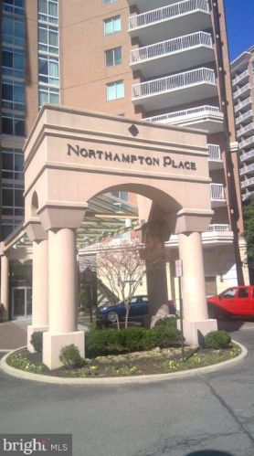 3101 Hampton Dr, Alexandria VA 22302-1513 exterior