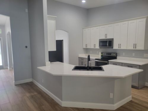 2789 Eagle Dr, Fort Pierce FL  34984-8919 exterior