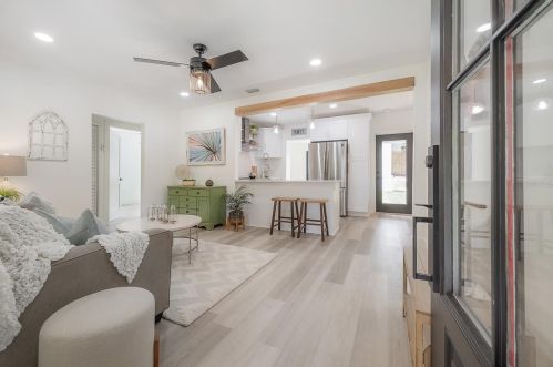 7202 15th St, Tampa FL  33610-1210 exterior