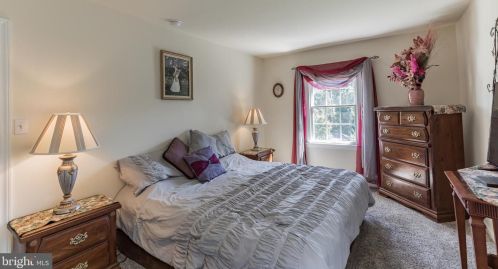 300 Ardmore Ave, Ardmore PA 19003-1012 exterior