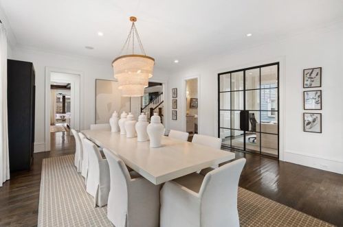 2652 Forrest Way, Atlanta GA  30305-3770 exterior